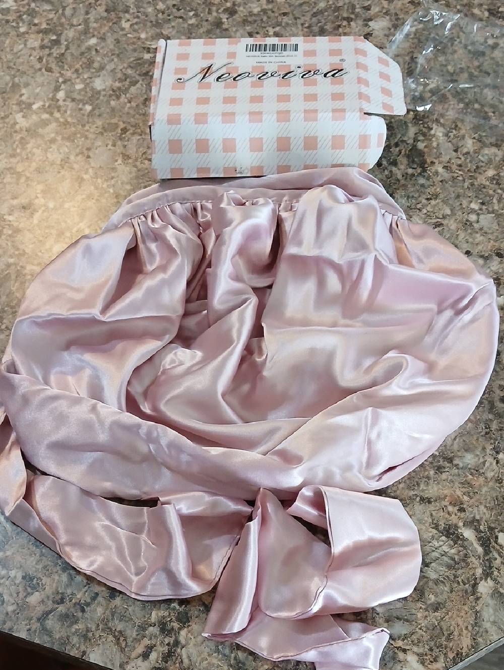Neoviva Satin Bonnet - Light Pink